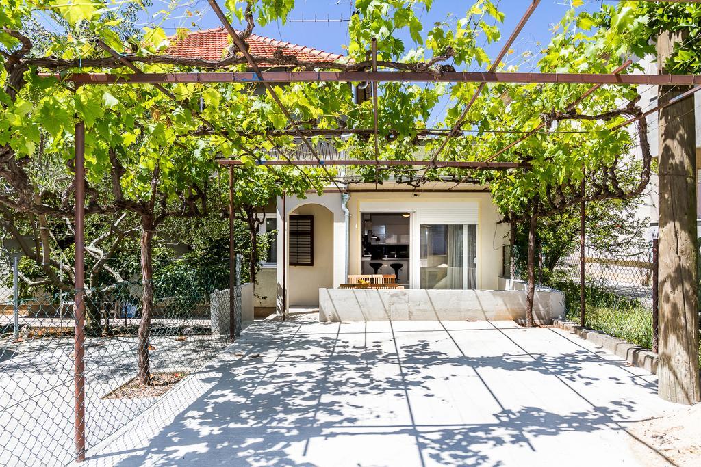 Modern Mediterranean Apartment Zadar Exterior photo